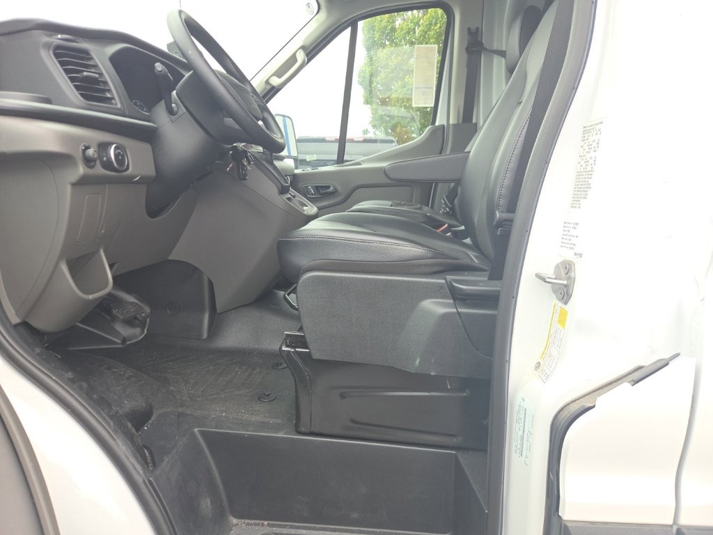 Ford Transit Cutaway Vehicle Full-screen Gallery Image 3