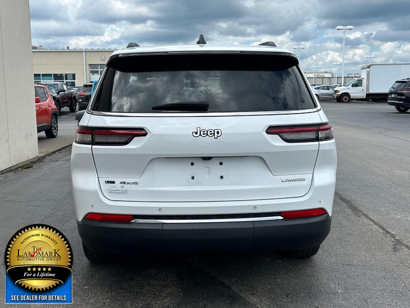 Jeep Grand Cherokee L Vehicle Full-screen Gallery Image 7