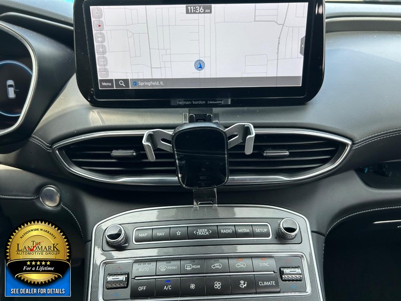 Hyundai Santa Fe Vehicle Full-screen Gallery Image 19