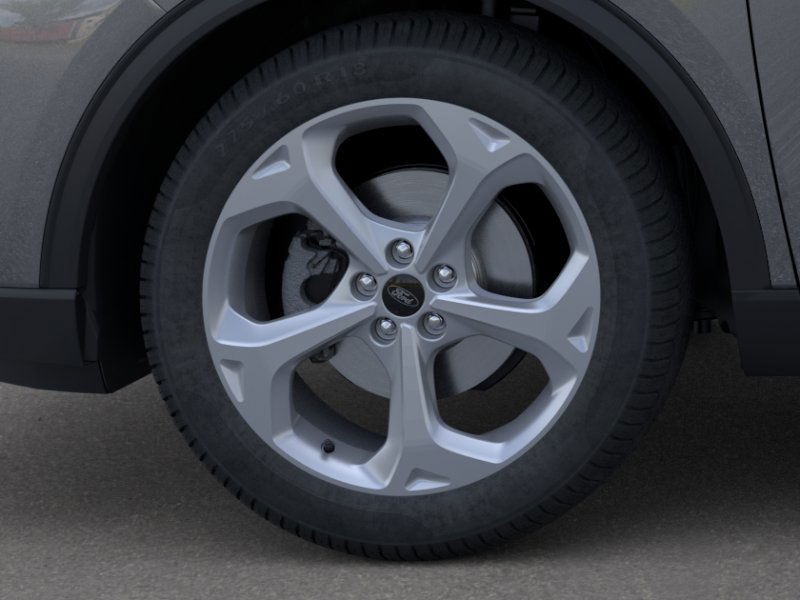 Ford Escape Vehicle Full-screen Gallery Image 19