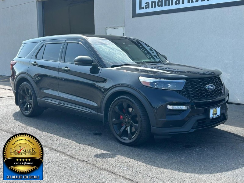 Ford Explorer Vehicle Full-screen Gallery Image 2