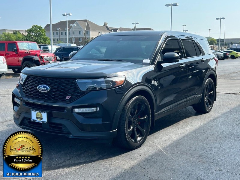 Ford Explorer Vehicle Full-screen Gallery Image 5