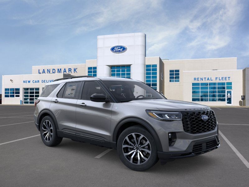 Ford Explorer Vehicle Full-screen Gallery Image 7