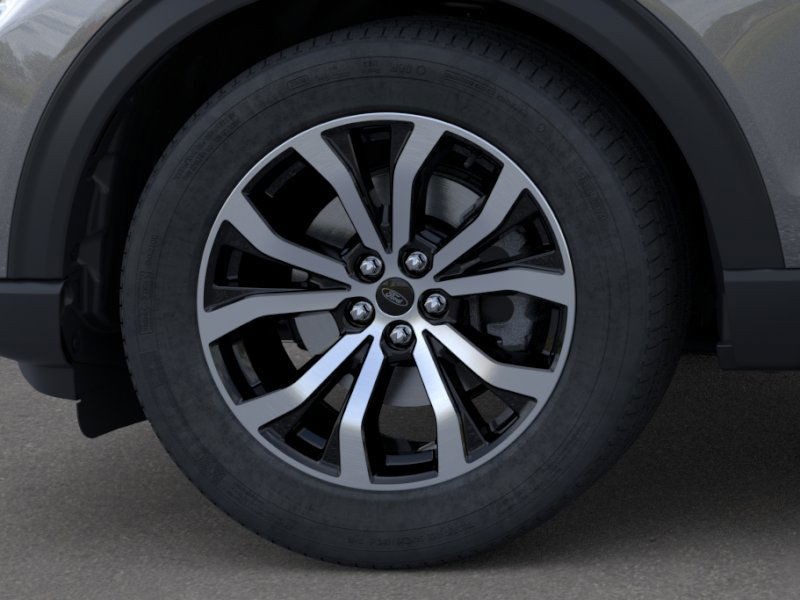 Ford Explorer Vehicle Full-screen Gallery Image 19