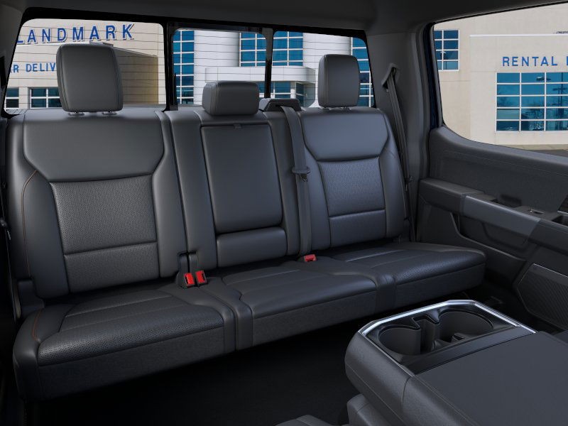 Ford F-150 Vehicle Full-screen Gallery Image 11