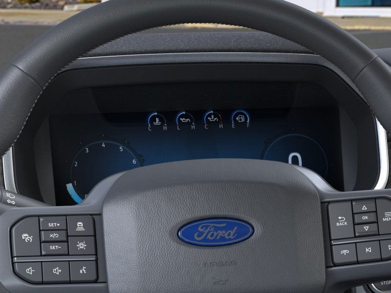 Ford F-150 Vehicle Full-screen Gallery Image 13