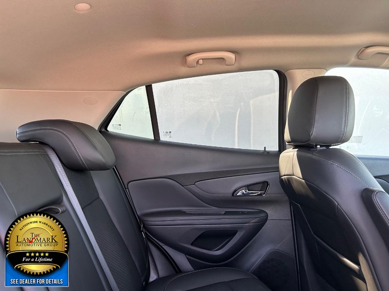 Buick Encore Vehicle Full-screen Gallery Image 14