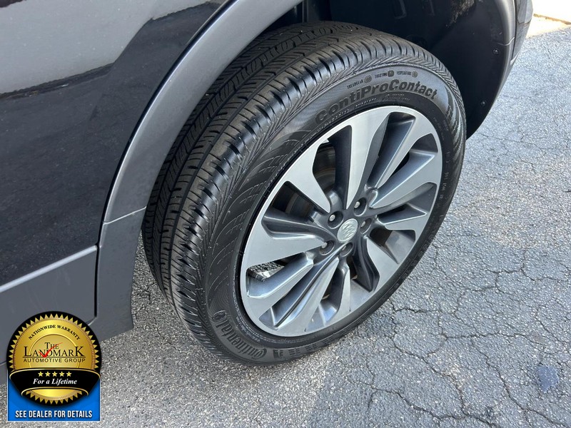 Buick Encore Vehicle Full-screen Gallery Image 19