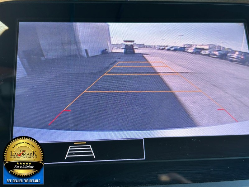 Chevrolet Malibu Vehicle Full-screen Gallery Image 13