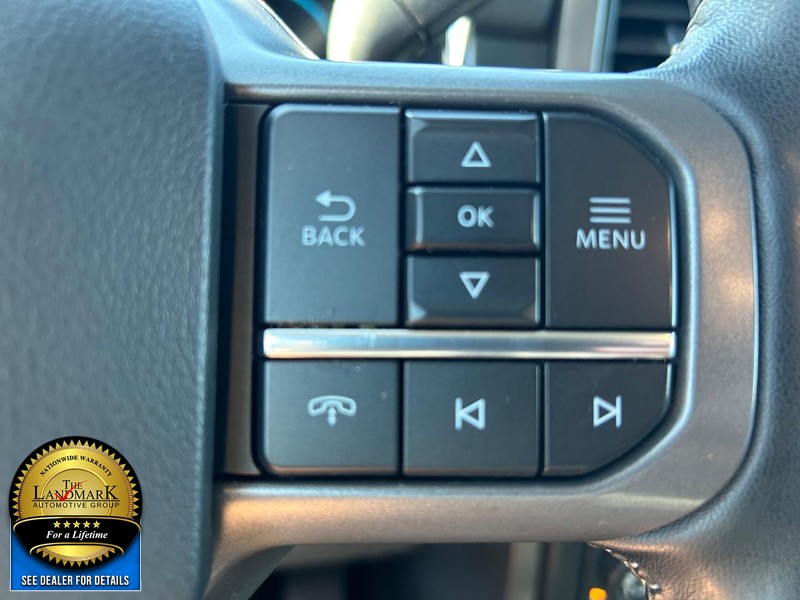 Ford F-150 Vehicle Full-screen Gallery Image 11