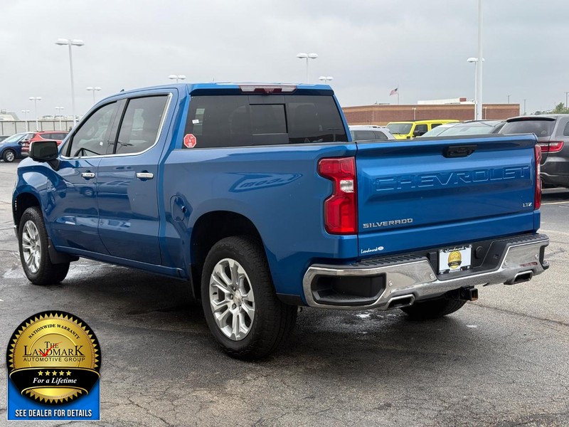 Chevrolet Silverado 1500 Vehicle Full-screen Gallery Image 5