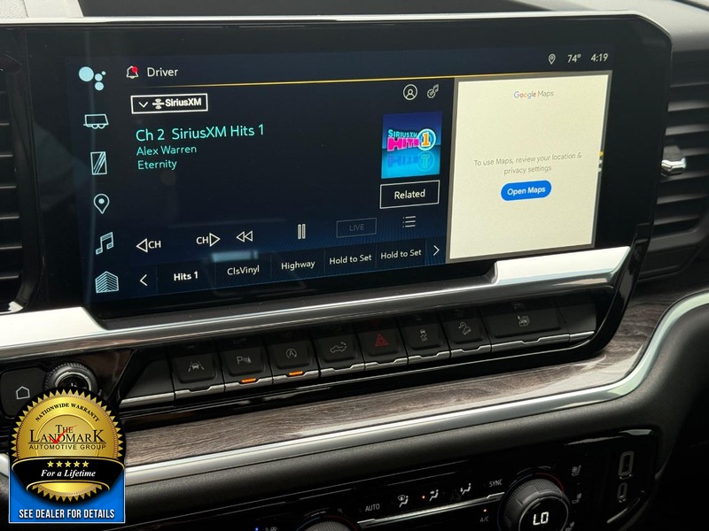 Chevrolet Silverado 1500 Vehicle Full-screen Gallery Image 18