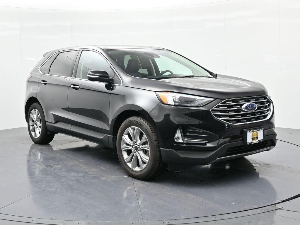 Ford Edge Vehicle Full-screen Gallery Image 04