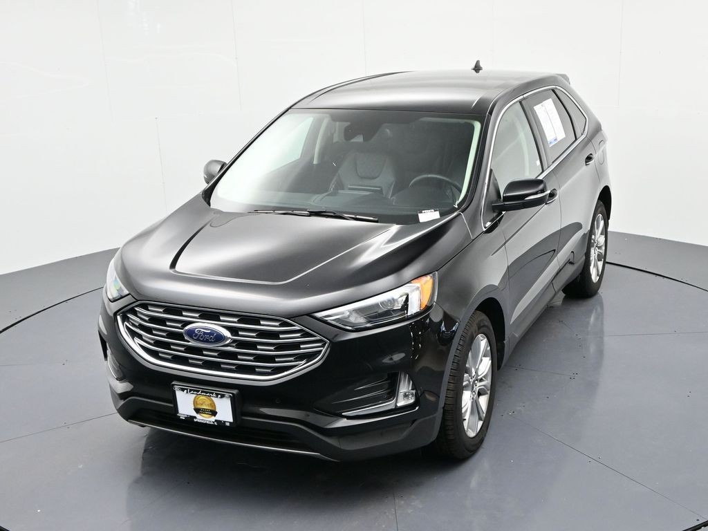 Ford Edge Vehicle Full-screen Gallery Image 16
