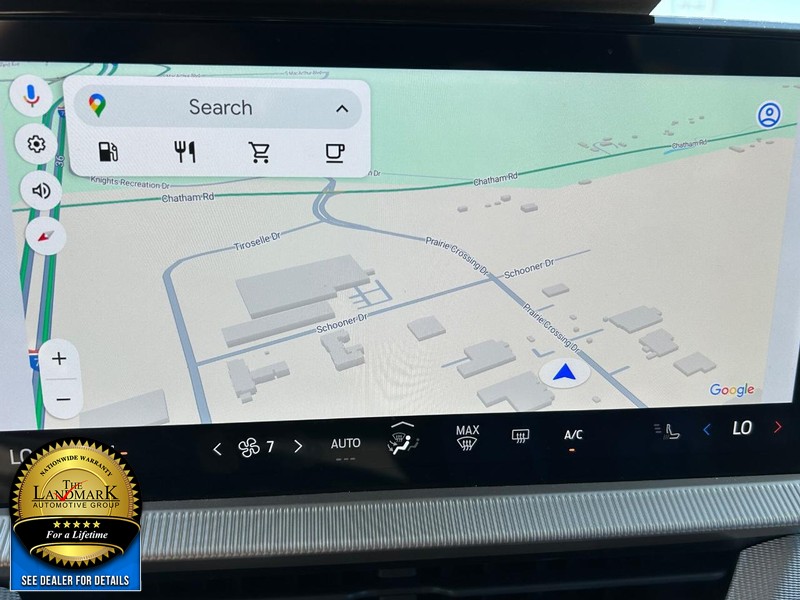 Ford Explorer Vehicle Full-screen Gallery Image 15