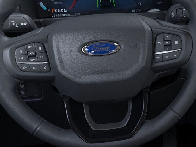 Ford Ranger Vehicle Full-screen Gallery Image 12