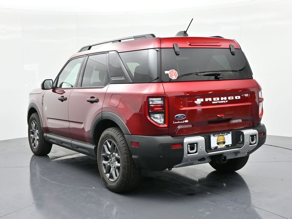 Ford Bronco Sport Vehicle Full-screen Gallery Image 8