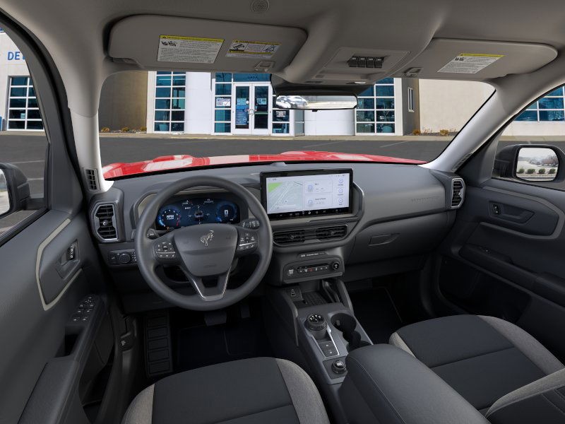 Ford Bronco Sport Vehicle Full-screen Gallery Image 9