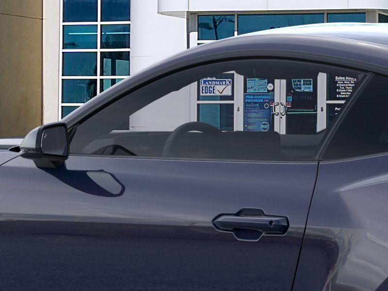 Ford Mustang Vehicle Full-screen Gallery Image 20