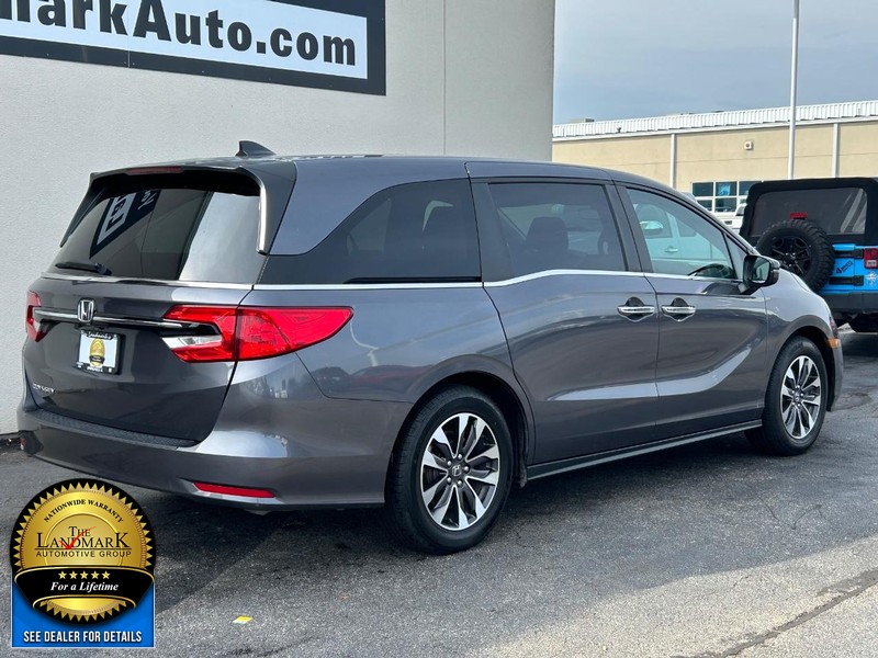 Honda Odyssey Vehicle Full-screen Gallery Image 3