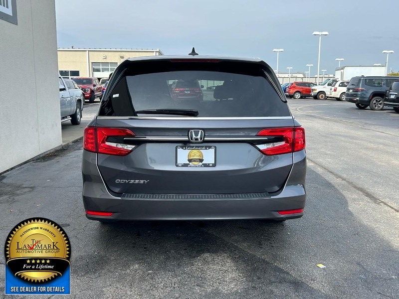 Honda Odyssey Vehicle Full-screen Gallery Image 7