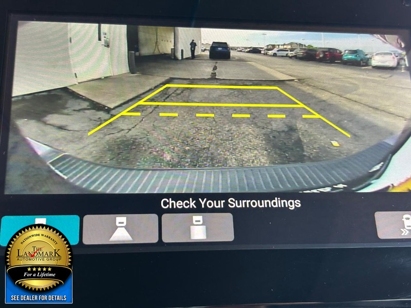 Honda Odyssey Vehicle Full-screen Gallery Image 13