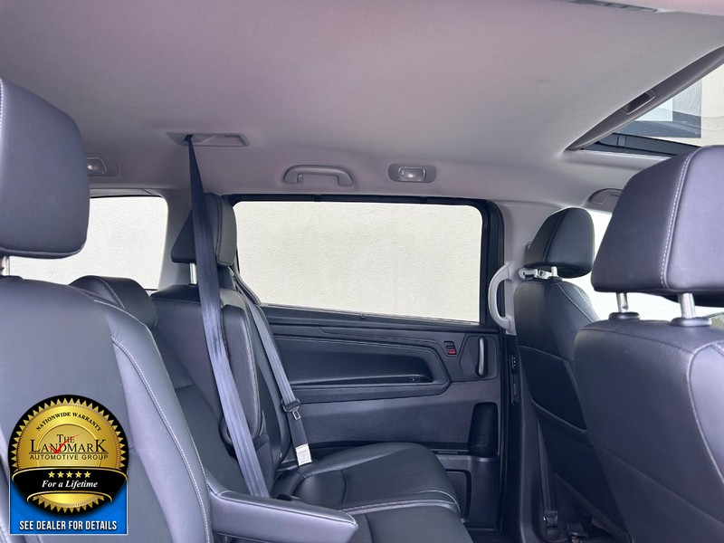 Honda Odyssey Vehicle Full-screen Gallery Image 15