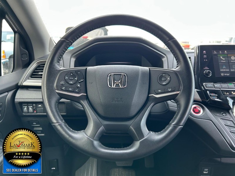 Honda Odyssey Vehicle Full-screen Gallery Image 19