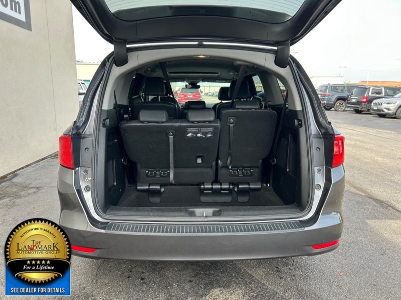 Honda Odyssey Vehicle Full-screen Gallery Image 21