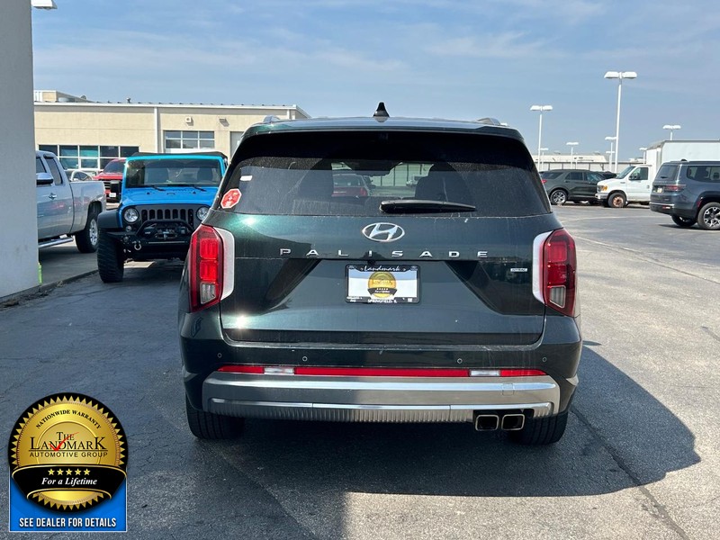 Hyundai Palisade Vehicle Full-screen Gallery Image 7