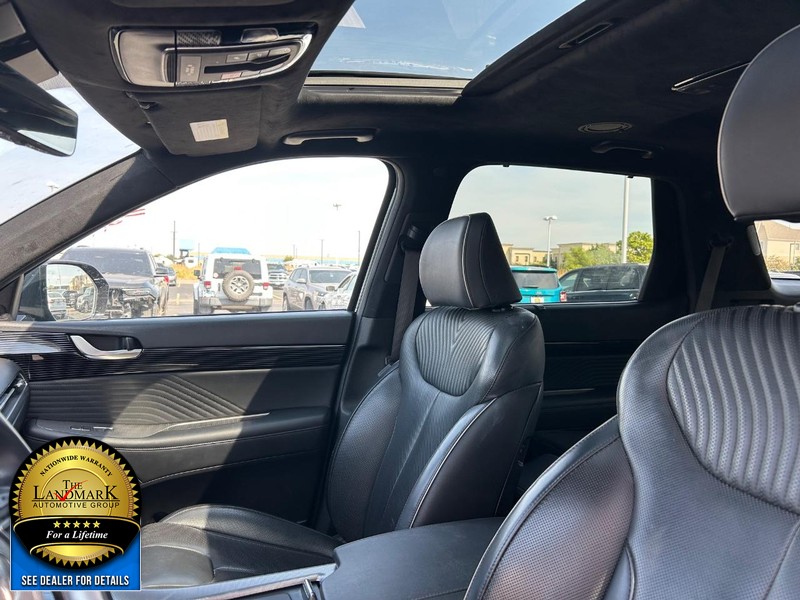 Hyundai Palisade Vehicle Full-screen Gallery Image 10