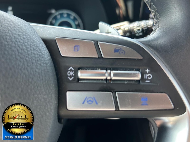 Hyundai Palisade Vehicle Full-screen Gallery Image 12