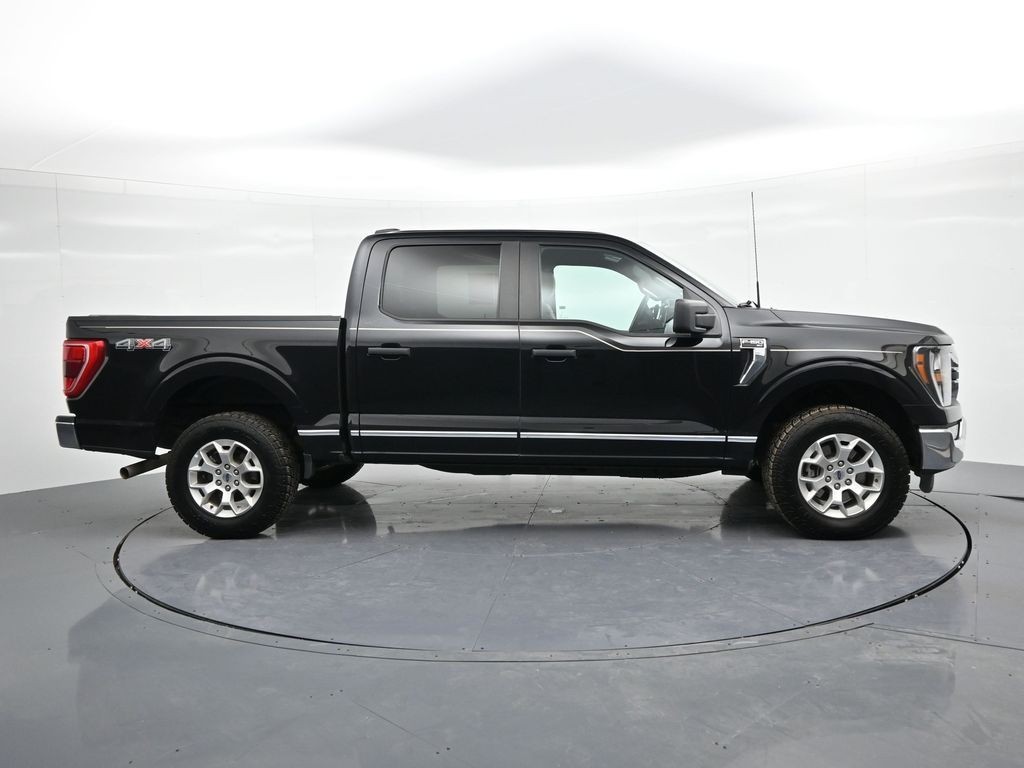 Ford F-150 Vehicle Full-screen Gallery Image 5