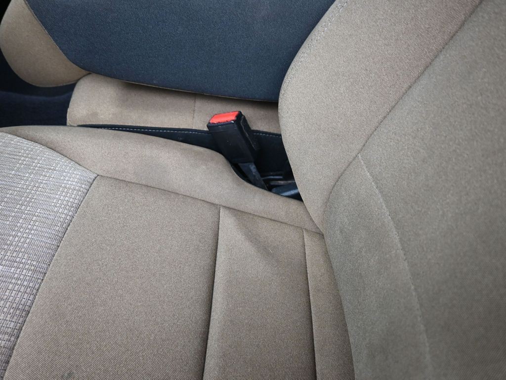 Ford F-150 Vehicle Full-screen Gallery Image 10