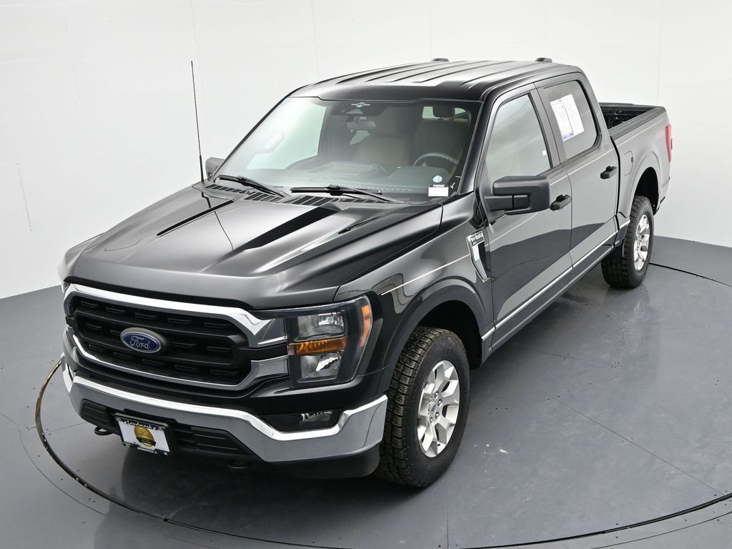 Ford F-150 Vehicle Full-screen Gallery Image 20