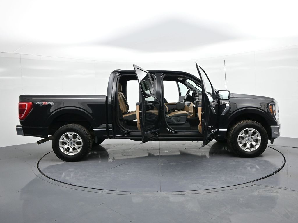 Ford F-150 Vehicle Full-screen Gallery Image 26