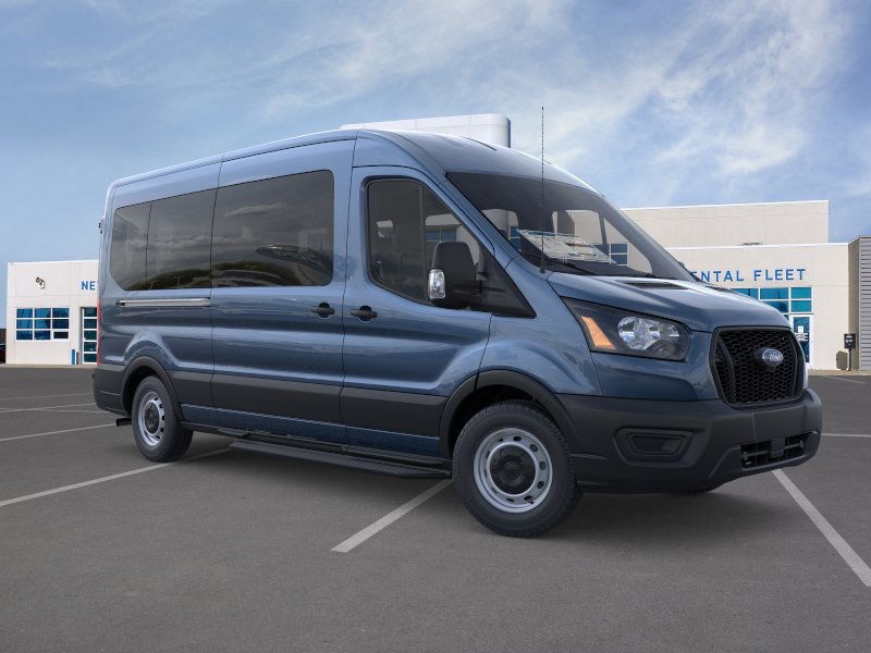 Ford Transit Passenger Wagon Vehicle Full-screen Gallery Image 7