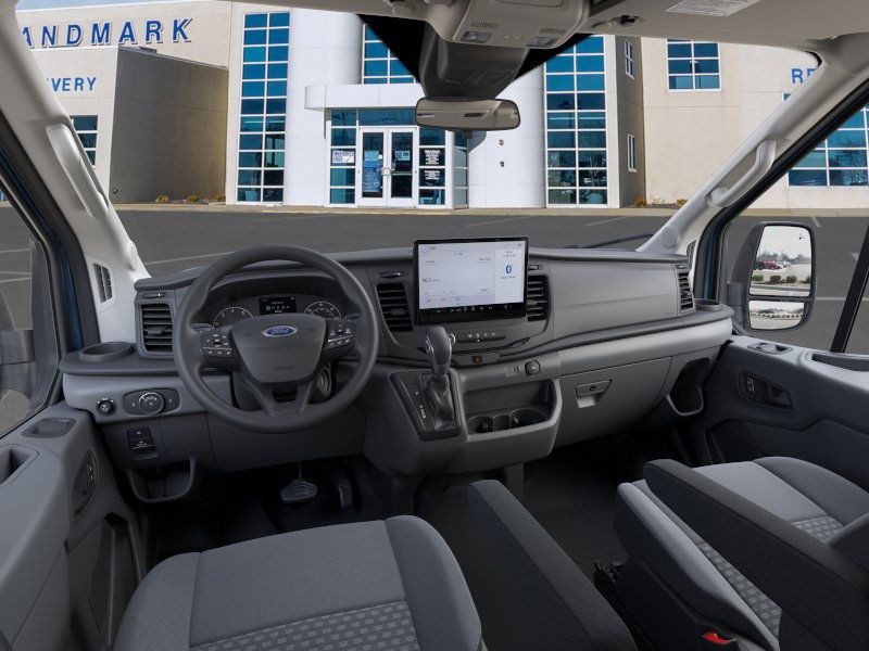 Ford Transit Passenger Wagon Vehicle Full-screen Gallery Image 9