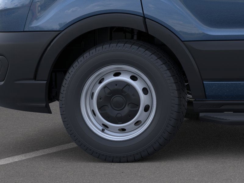 Ford Transit Passenger Wagon Vehicle Full-screen Gallery Image 19