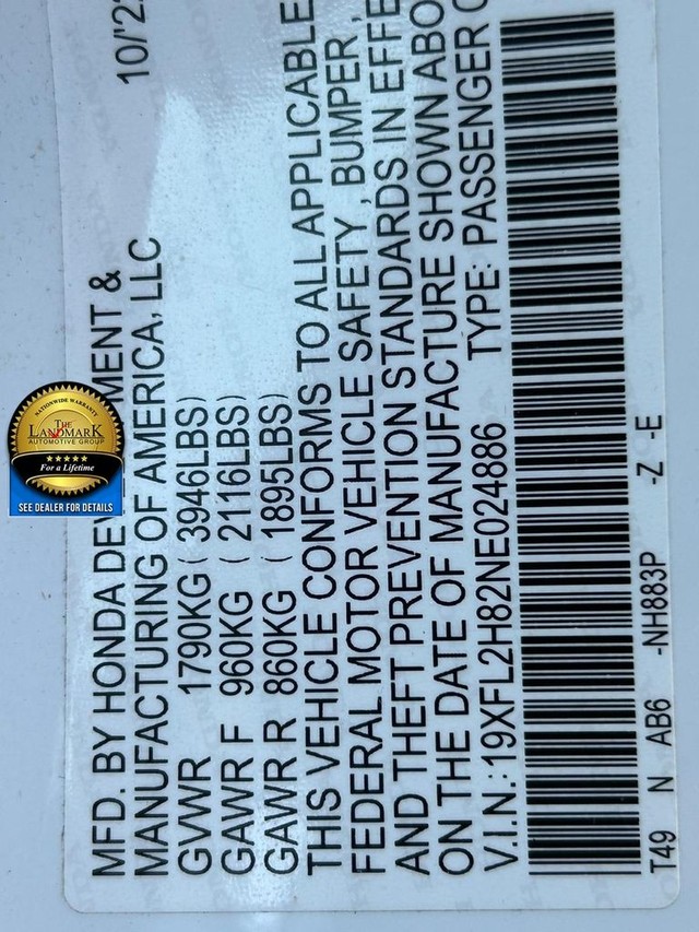 Honda Civic Hatchback Vehicle Full-screen Gallery Image 20