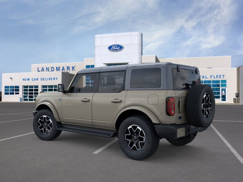 Ford Bronco Vehicle Full-screen Gallery Image 4
