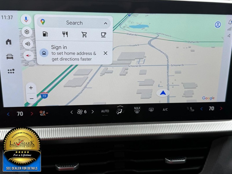 Ford Explorer Vehicle Full-screen Gallery Image 15