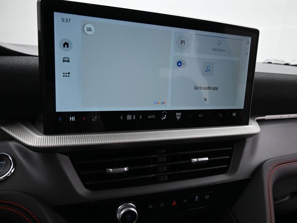 Ford Explorer Vehicle Full-screen Gallery Image 14