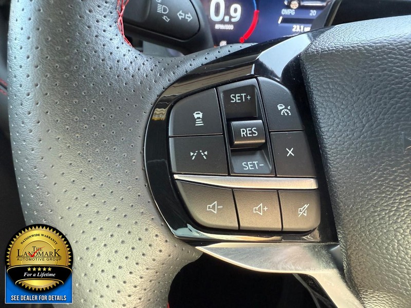 Ford Explorer Vehicle Full-screen Gallery Image 10