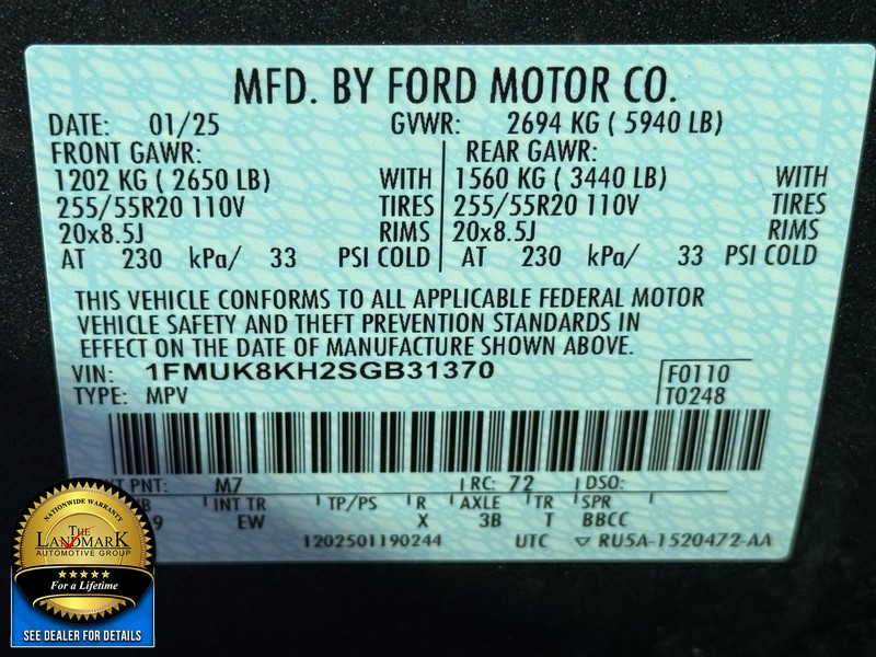 Ford Explorer Vehicle Full-screen Gallery Image 23