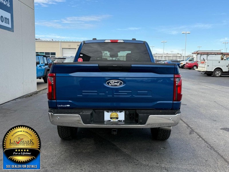 Ford F-150 Vehicle Full-screen Gallery Image 7