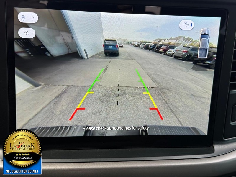 Ford F-150 Vehicle Full-screen Gallery Image 13