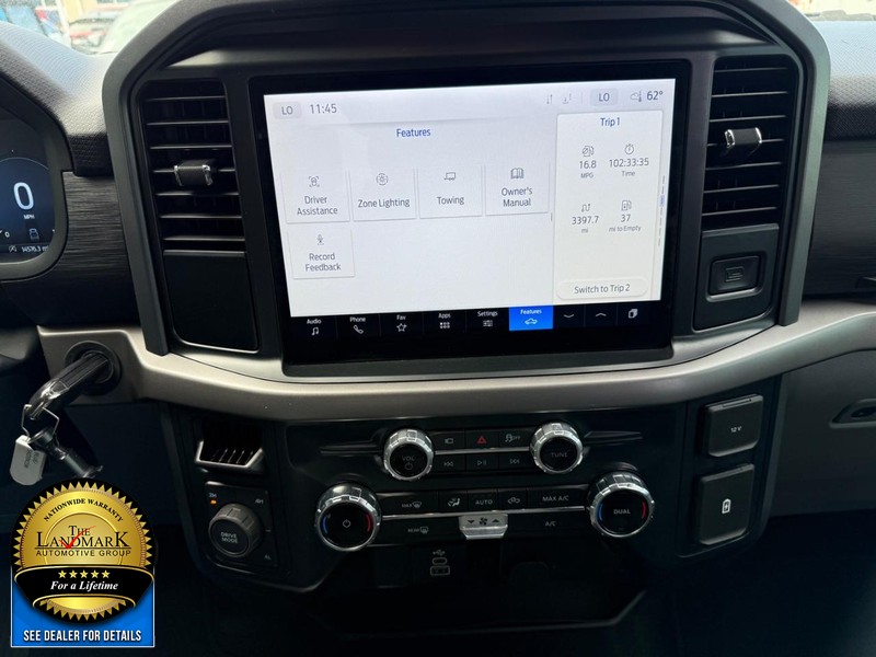 Ford F-150 Vehicle Full-screen Gallery Image 17