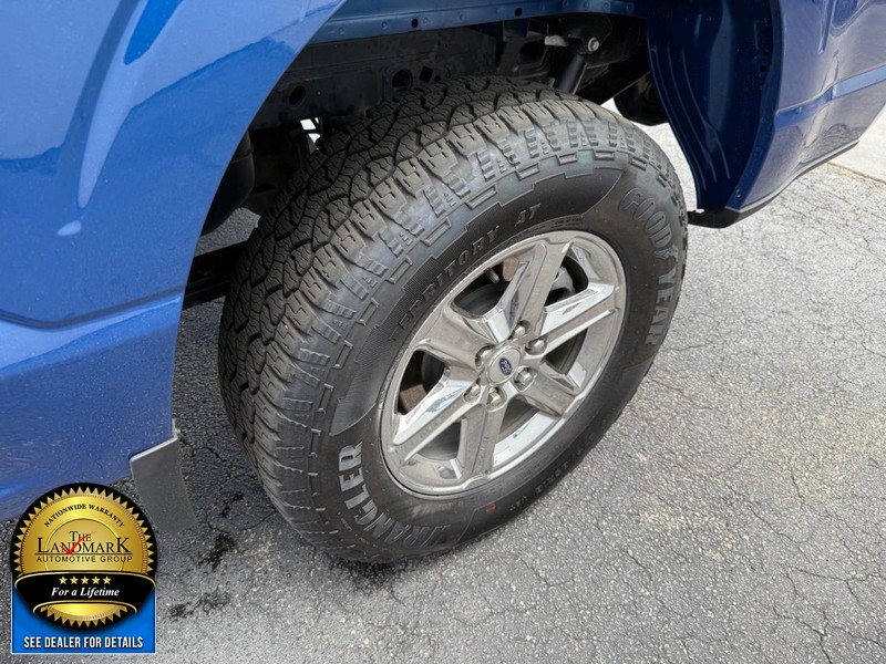 Ford F-150 Vehicle Full-screen Gallery Image 19