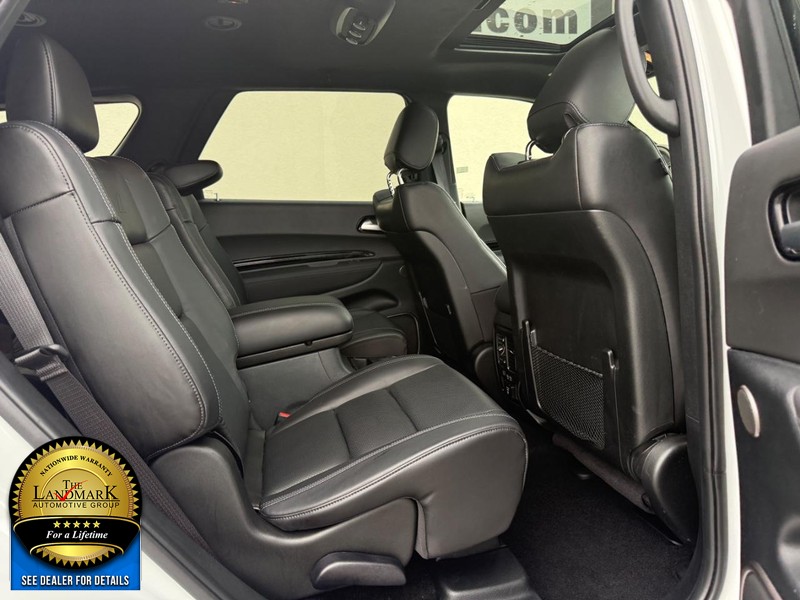Dodge Durango Vehicle Full-screen Gallery Image 11